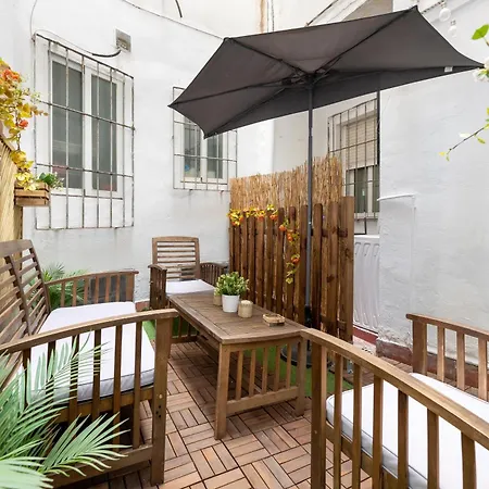 アパート El Patio Del Arquitecto グラナダ